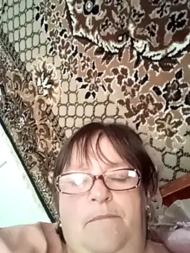Snapshot of MilaCold5443 chatting on 04.27.26 MilaCold5443 online show from 04.27.26