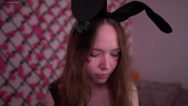 Petite Polly online show from 10.22.25