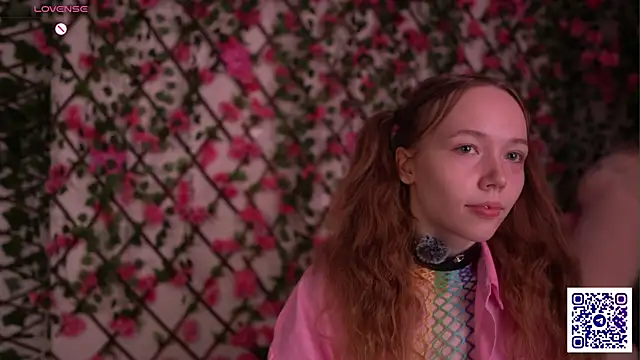 Petite Polly online show from 11.20.25