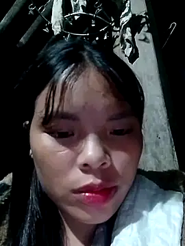 Snapshot of hello-cute chatting on 10.09.25 hello-cute online show from 10.09.25