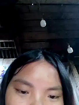 Snapshot of hello-cute chatting on 10.10.25 hello-cute online show from 10.10.25