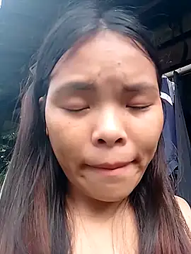 Snapshot of hello-cute chatting on 10.15.25 hello-cute online show from 10.15.25