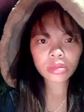 Snapshot of hello-cute chatting on 10.25.25 hello-cute online show from 10.25.25