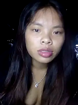 Snapshot of hello-cute chatting on 10.27.25 hello-cute online show from 10.27.25