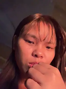 hello-cute online show from 12.22.25