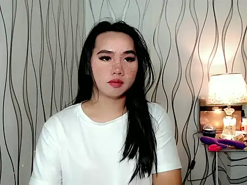 Snapshot of im_ursweetheart chatting on 10.10.25 im ursweetheart online show from 10.10.25