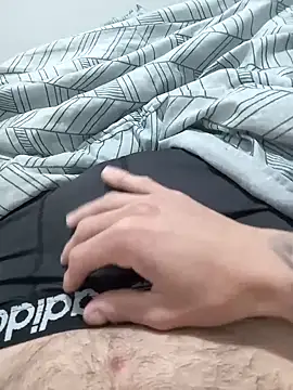 Snapshot of joeh2812 chatting on 10.08.25 joeh2812 online show from 10.08.25