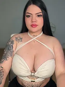 Snapshot of dulcemarianh_ chatting on 05.06.26 dulcemarianh online show from 05.06.26