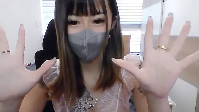 j20907085 online show from 10.10.25