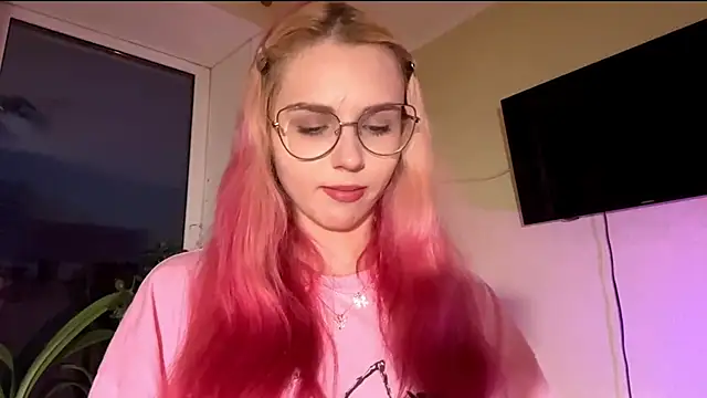 CherlynBlose online show from 10.15.25