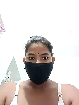 Snapshot of Hot_radhaji chatting on 10.24.25 Hot radhaji online show from 10.24.25