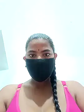 Snapshot of Hot_radhaji chatting on 10.25.25 Hot radhaji online show from 10.25.25