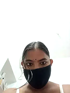 Snapshot of Hot_radhaji chatting on 10.26.25 Hot radhaji online show from 10.26.25