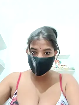 Snapshot of Hot_radhaji chatting on 11.14.25 Hot radhaji online show from 11.14.25