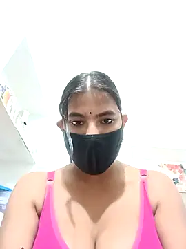 Snapshot of Hot_radhaji chatting on 11.24.25 Hot radhaji online show from 11.24.25