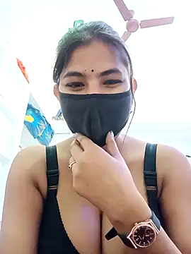 Snapshot of Hot_radhaji chatting on 12.18.25 Hot radhaji online show from 12.18.25