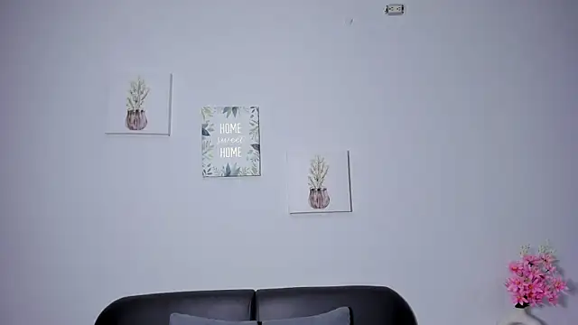 Snapshot of susan_hotmilf chatting on 10.15.25 susan hotmilf online show from 10.15.25