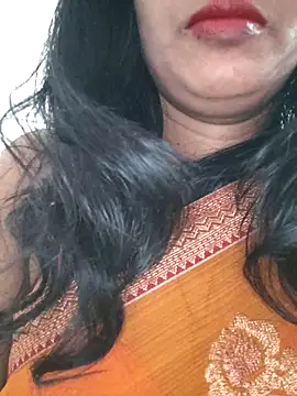 Snapshot of Janu-hasena chatting on 11.16.25 Janu-hasena online show from 11.16.25