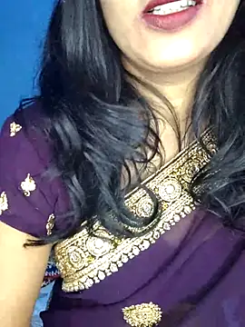 Snapshot of Janu-hasena chatting on 11.29.25 Janu-hasena online show from 11.29.25