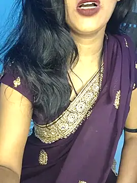 Snapshot of Janu-hasena chatting on 11.29.25 Janu-hasena online show from 11.29.25