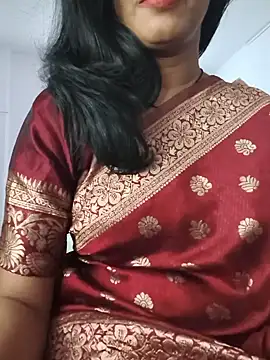 Snapshot of Janu-hasena chatting on 05.31.26 Janu-hasena online show from 05.31.26