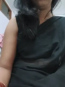 Snapshot of Janu-hasena chatting on 06.27.26 Janu-hasena online show from 06.27.26