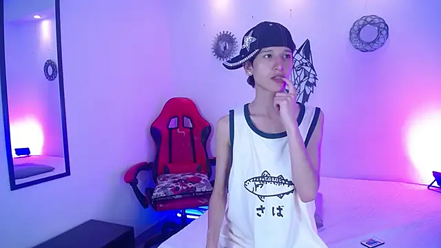 Snapshot of Emo_Boy_ chatting on 01.05.26 Emo Boy online show from 01.05.26