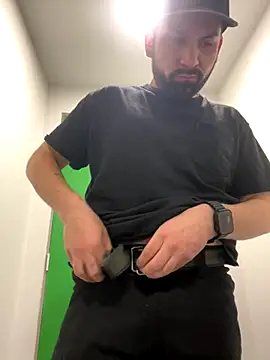 Snapshot of Nasho172737 chatting on 11.26.25 Nasho172737 online show from 11.26.25