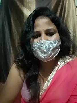 Snapshot of Seema_Mishra chatting on 10.15.25 Seema Mishra online show from 10.15.25