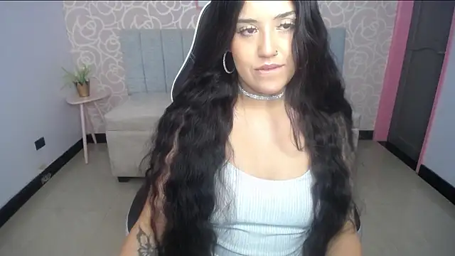 ailyn ch1 online show from 10.25.25