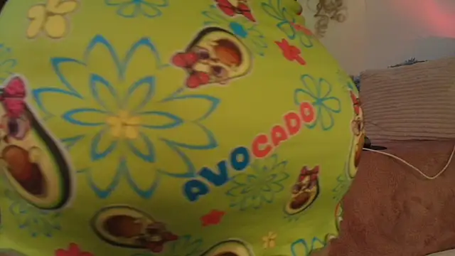 Rosee smith  online show from 11.12.25