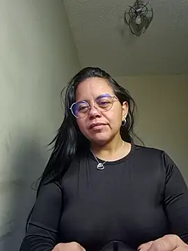 Miss  kendra  online show from 11.20.25