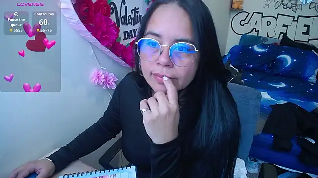 Snapshot of Miss__kendra_ chatting on 03.11.26 Miss kendra online show from 03.11.26