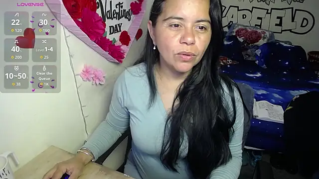 Snapshot of Miss__kendra_ chatting on 04.10.26 Miss kendra online show from 04.10.26