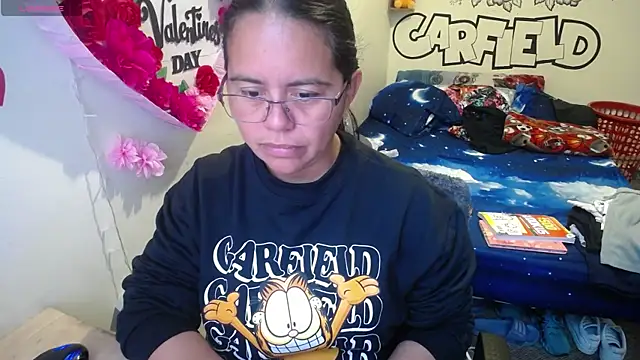 Snapshot of Miss__kendra_ chatting on 04.13.26 Miss kendra online show from 04.13.26