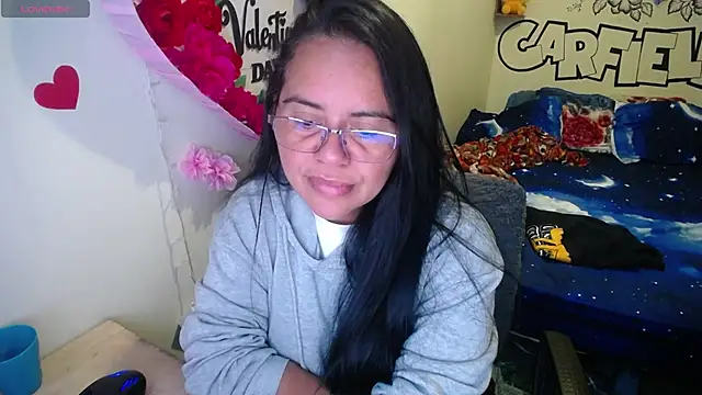 Snapshot of Miss__kendra_ chatting on 04.14.26 Miss kendra online show from 04.14.26