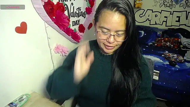 Snapshot of Miss__kendra_ chatting on 04.17.26 Miss kendra online show from 04.17.26