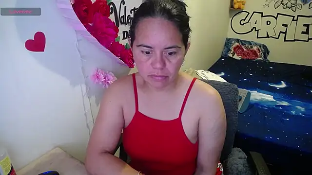 Snapshot of Miss__kendra_ chatting on 04.25.26 Miss kendra online show from 04.25.26