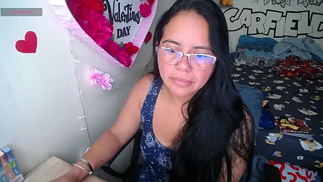 Snapshot of Miss__kendra_ chatting on 05.11.26 Miss kendra online show from 05.11.26