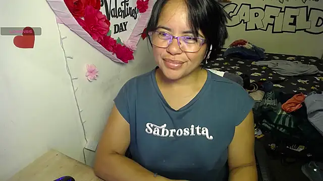 Snapshot of Miss__kendra_ chatting on 06.22.26 Miss kendra online show from 06.22.26
