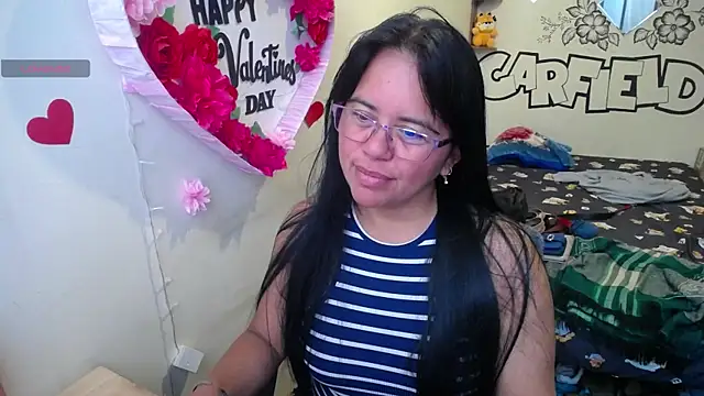 Snapshot of Miss__kendra_ chatting on 06.22.26 Miss kendra online show from 06.22.26