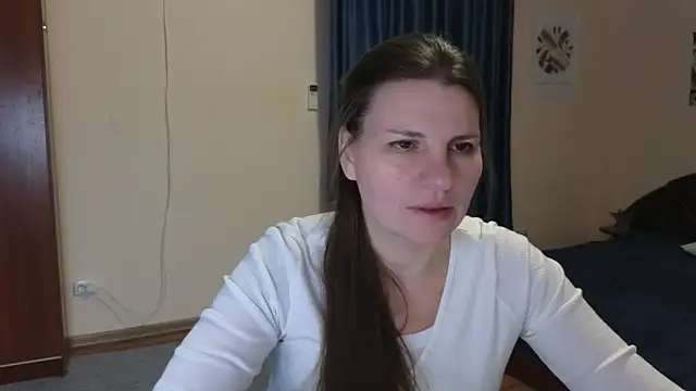 Snapshot of Mirabelle_Velvet chatting on 12.03.25 Mirabelle Velvet online show from 12.03.25