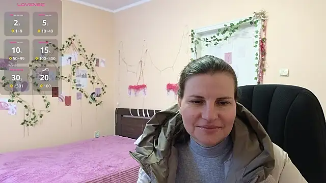 Snapshot of Mirabelle_Velvet chatting on 01.12.26 Mirabelle Velvet online show from 01.12.26