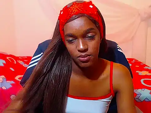 Snapshot of cathi_nahomi chatting on 10.20.25 cathi nahomi online show from 10.20.25