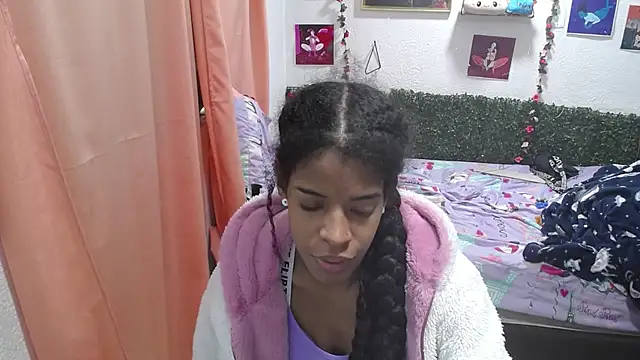 Snapshot of thianahorny chatting on 06.09.26 thianahorny online show from 06.09.26