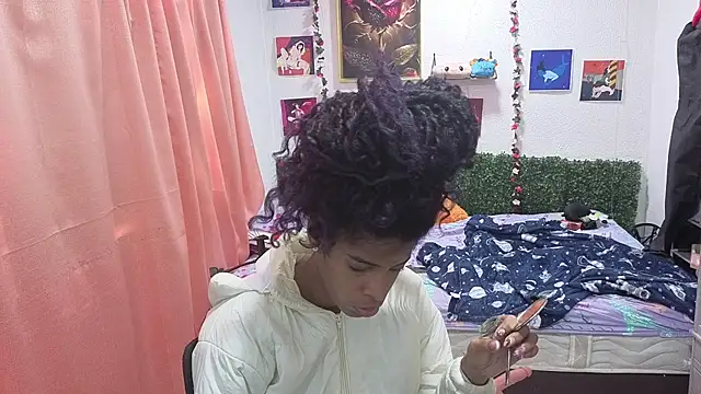 Snapshot of thianahorny chatting on 07.11.26 thianahorny online show from 07.11.26