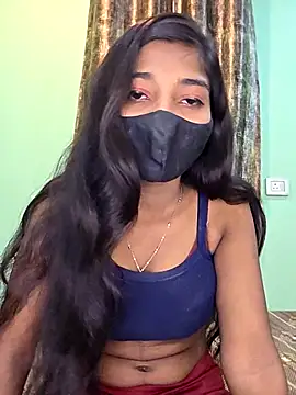 Snapshot of Sheeelaa chatting on 10.21.25 Sheeelaa online show from 10.21.25