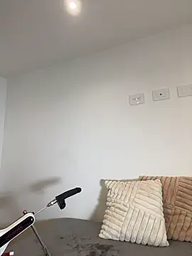 KateDoll  online show from 10.17.25