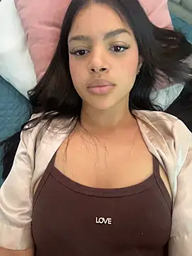 MeganHillss online show from 04.17.26