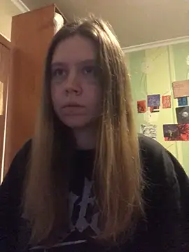 LunaVirelle online show from 11.16.25